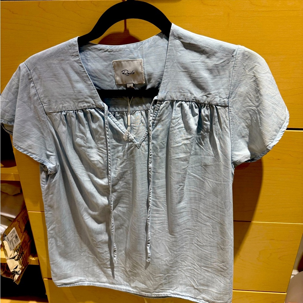 Rails light denim top size small